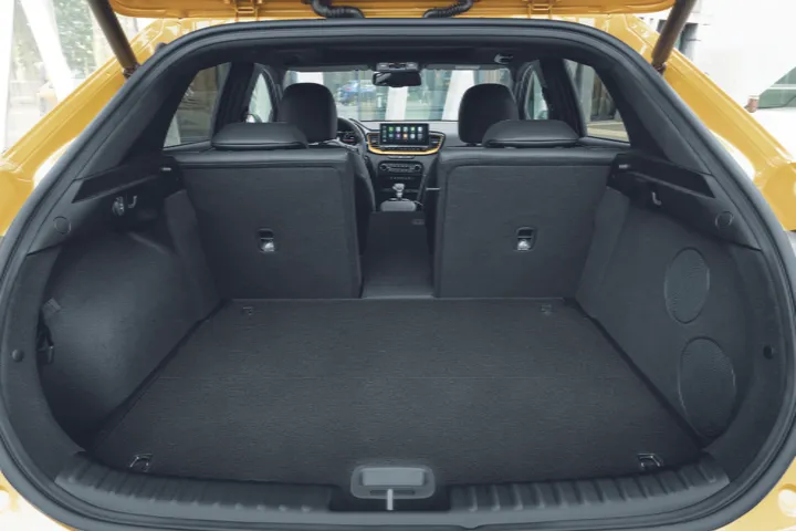 Kia XCeed bagagliaio
