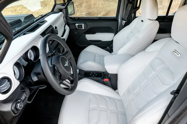 rezvanitankinterior