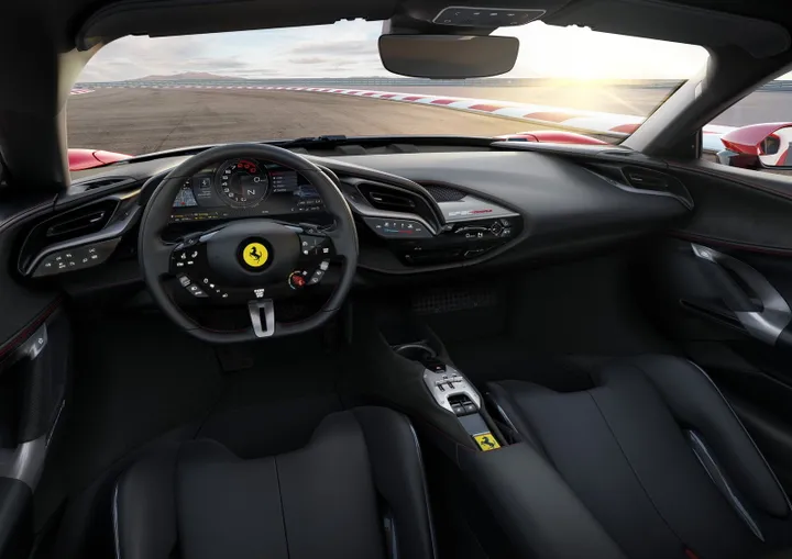 schermo infotainment