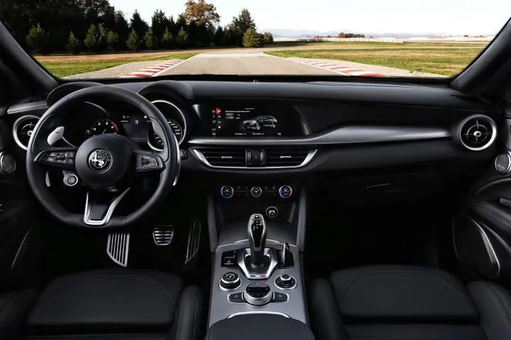 Alfa Romeo Stelvio 2020