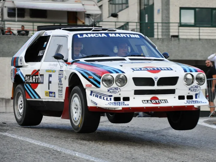 Lancia Delta S4