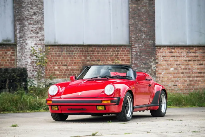 Porsche 911 Speedster (930)