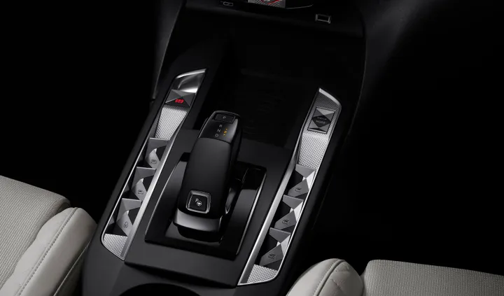DS advanced traction control