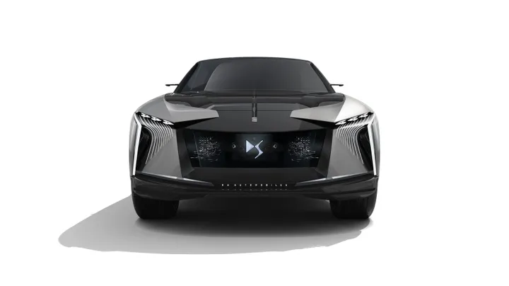 DS Aero sport lounge