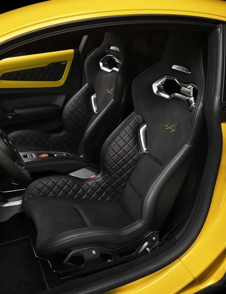 Interni a110 color edition 2020