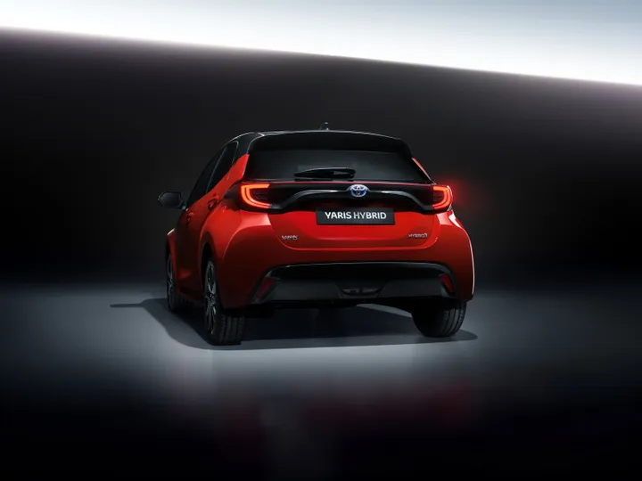 posteriore yaris 2020