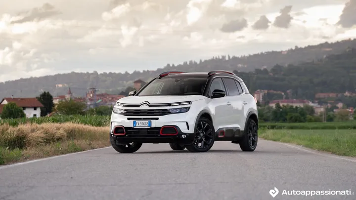 c5 aircross white pearl