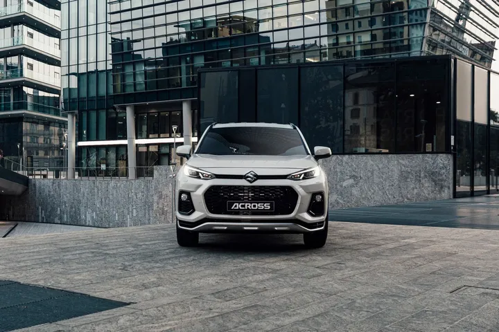 suzuki across plug in statiche 10