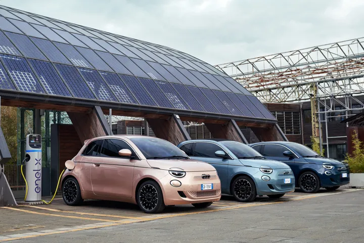Fiat 500 elettrica gamma e prezzi