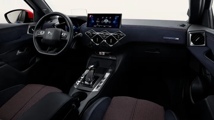 interni DS 3 CROSSBACK INES DE LA FRESSANGE PARIS