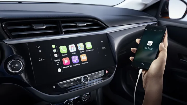 display corsa-e