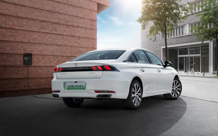 Peugeot 508 L PHEV
