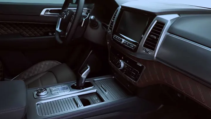 Interni Rexton 2021