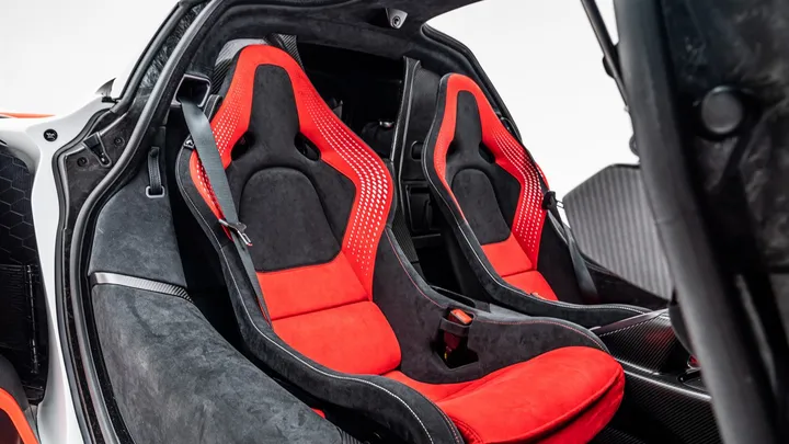 mclaren sabre 2021