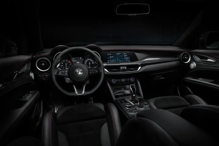 Giulia Stelvio Model Year 2021