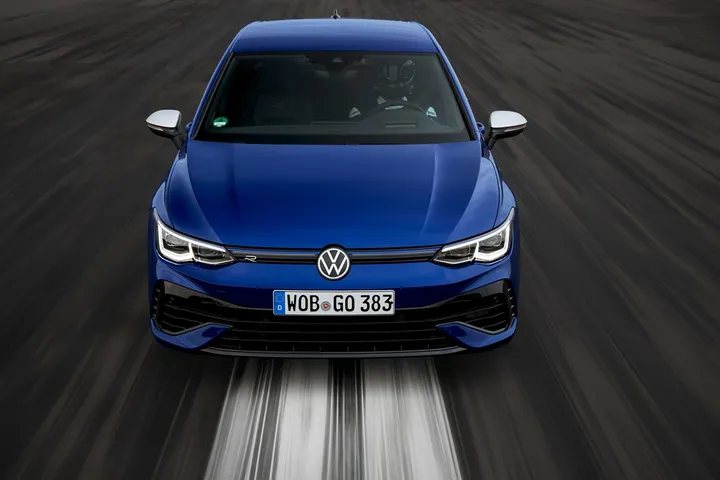 prezzo volkswagen golf r 2021