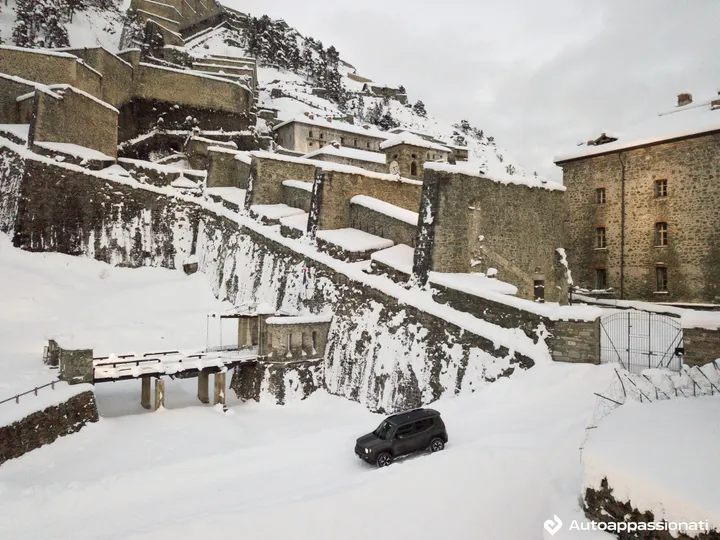 jeep renegade 4xe31