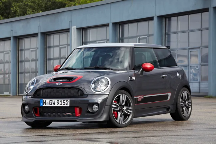 Mini GP r56