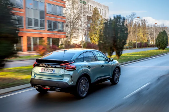 Nuova Citroen C4