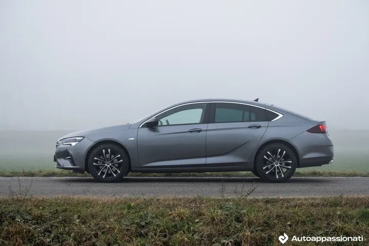 opel insigna 202104