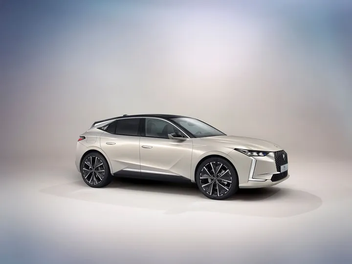 DS4 2021