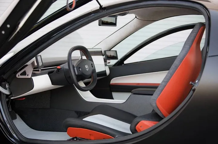 Aptera Motors interni