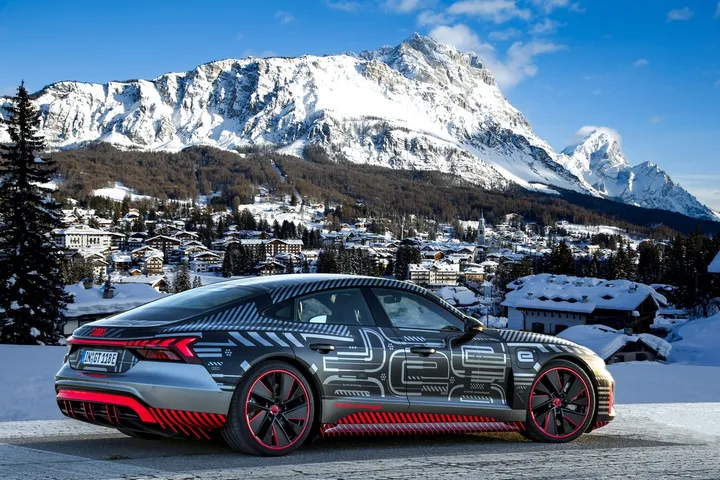 audi e-tron gt rs