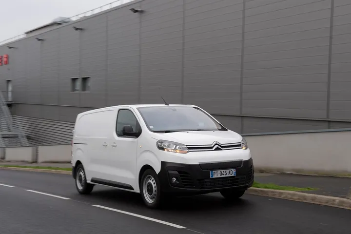 citroen e jumpy 2021 23