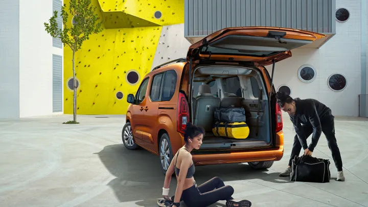 opel combo e life bagagliaio