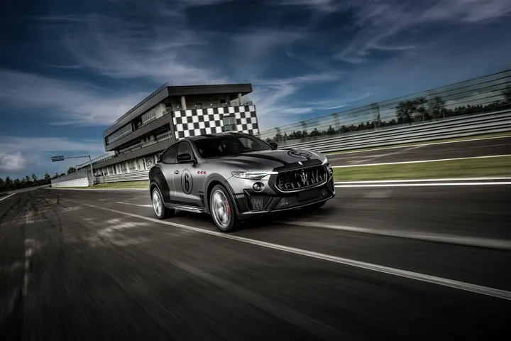maserati levante trofeo