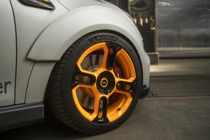 mini electric pacesetter elettrica safety car cerchioni
