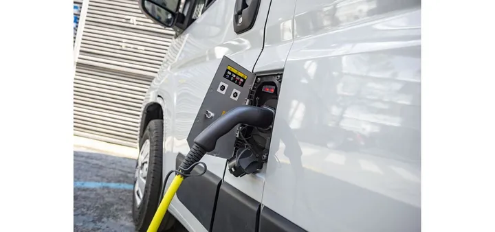 6daad3a3cb526e1f51bbaa1eb047e70b109c75a4