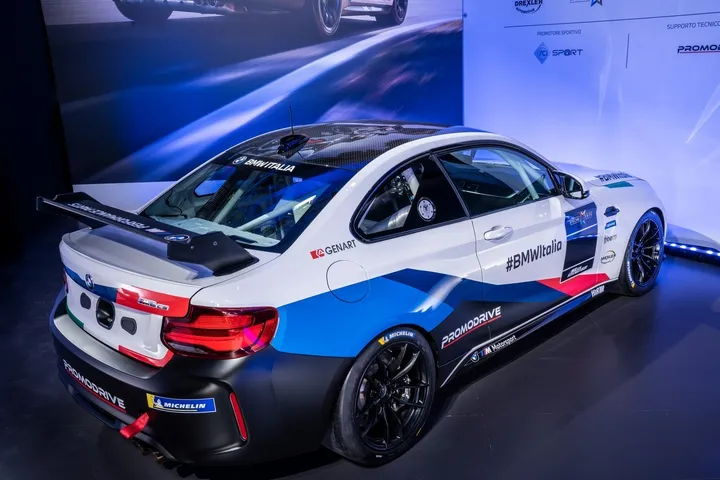 BMW M2 CS Racing Cup 22