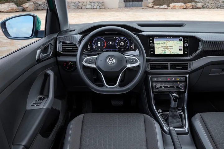 interni t-cross sport