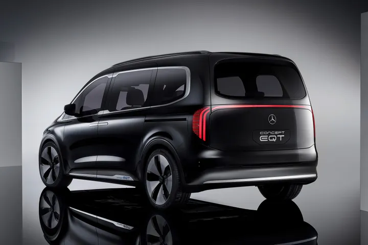 Mercedes EQT posteriore
