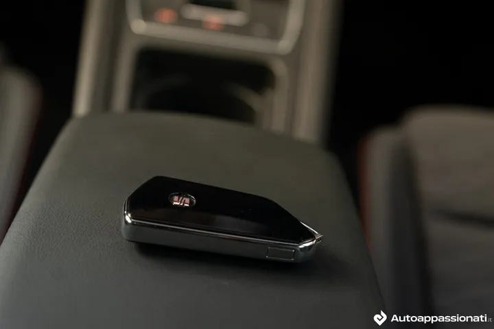 prezzi seat leon e-hybrid