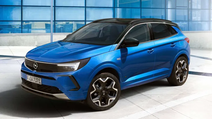 2022 opel grandland facelift 4