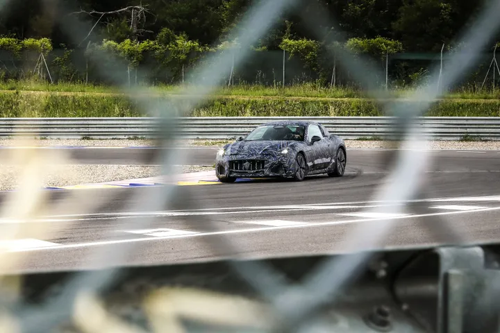 Maserati Granturismo 2022