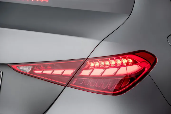 luci posteriori Mercedes Classe C 2021