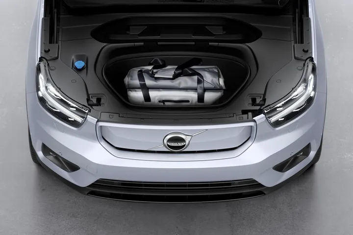 Volvo XC40 recharge