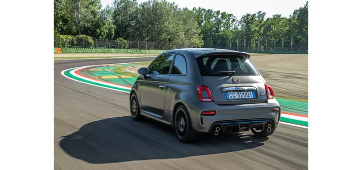 Abarth F595 pista