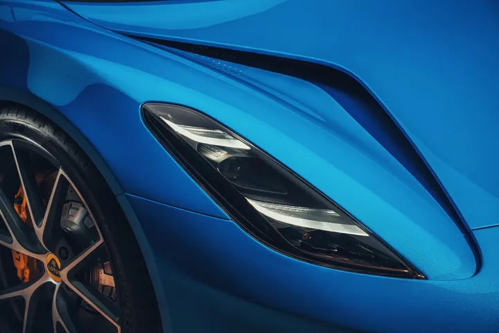 lotus emira 2021 04