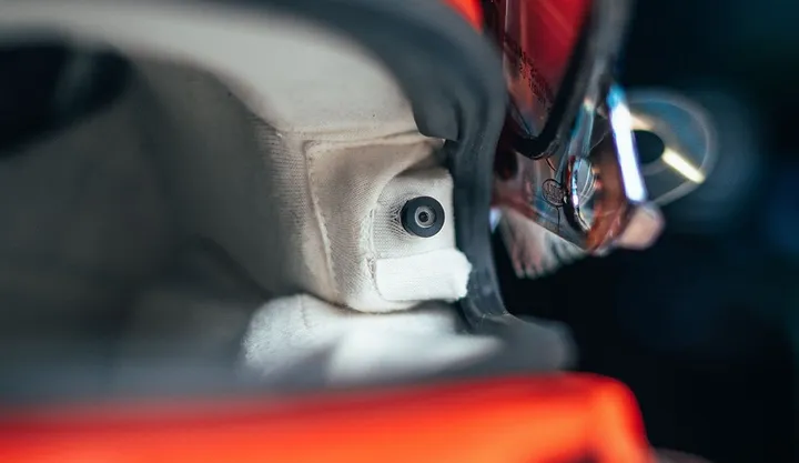 Helmet cam Russell