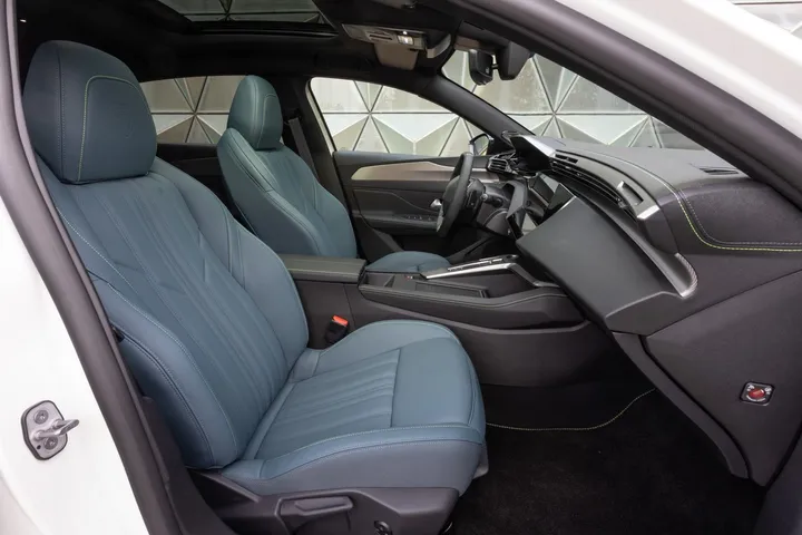peugeot 308 2022 03