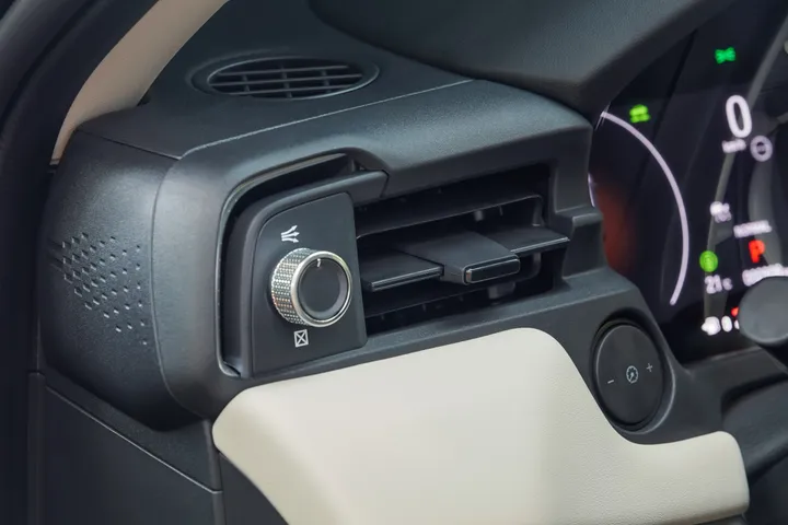 Honda HR-V e:HEV 2022 interni