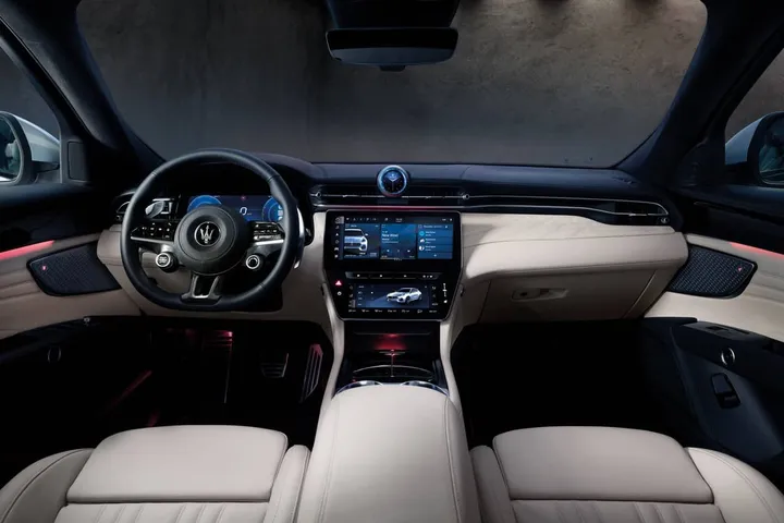 19177 maseratigrecalemodena dashboard