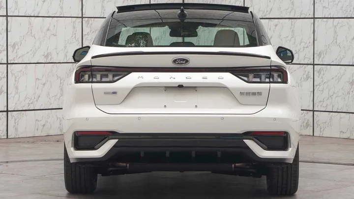 Ford Mondeo 2022