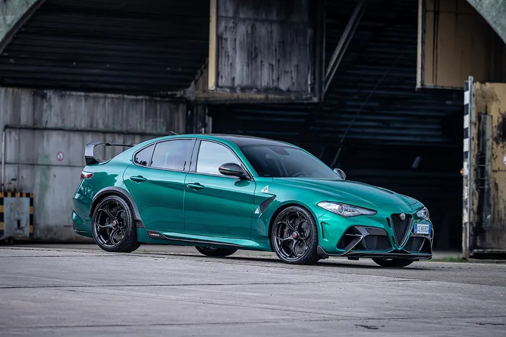 Giulia GTA sport auto award