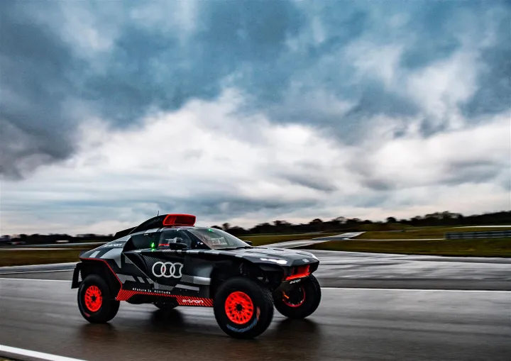 Audi Q e-tron