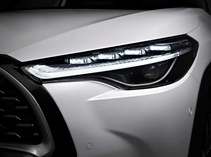Proiettore Toyota Corolla Cross Hybrid